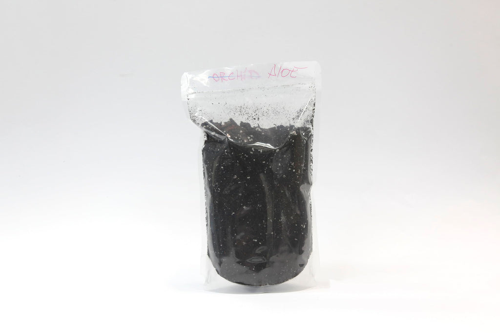 Premium Organic Potting Soil for Avocado - (2 Liters Bag)